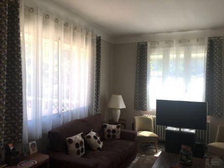 julien lassalle tapissier décorateur en Drôme
